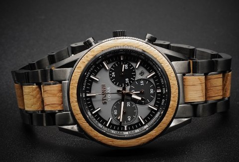 Pros and Cons of Stainless Steel Wood Watches